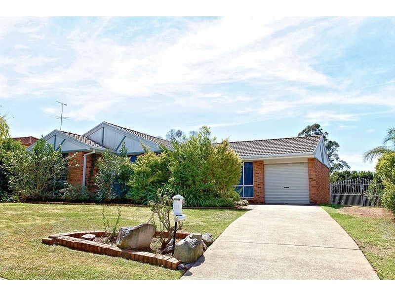 12 Dellit Place, Doonside NSW 2767