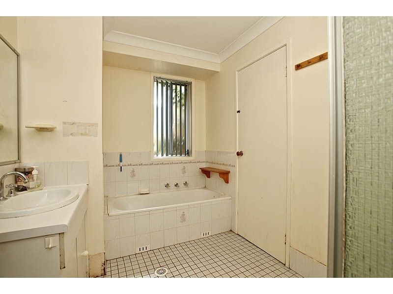 12 Dellit Place, Doonside NSW 2767