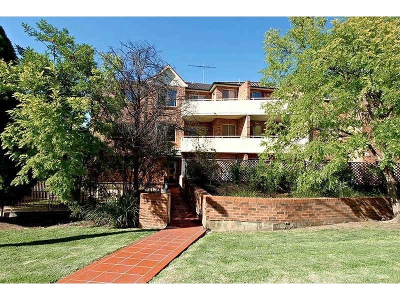 9/11 Oxford Street, Blacktown NSW 2148