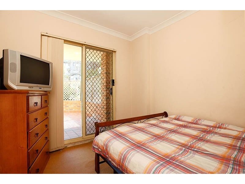 9/11 Oxford Street, Blacktown NSW 2148