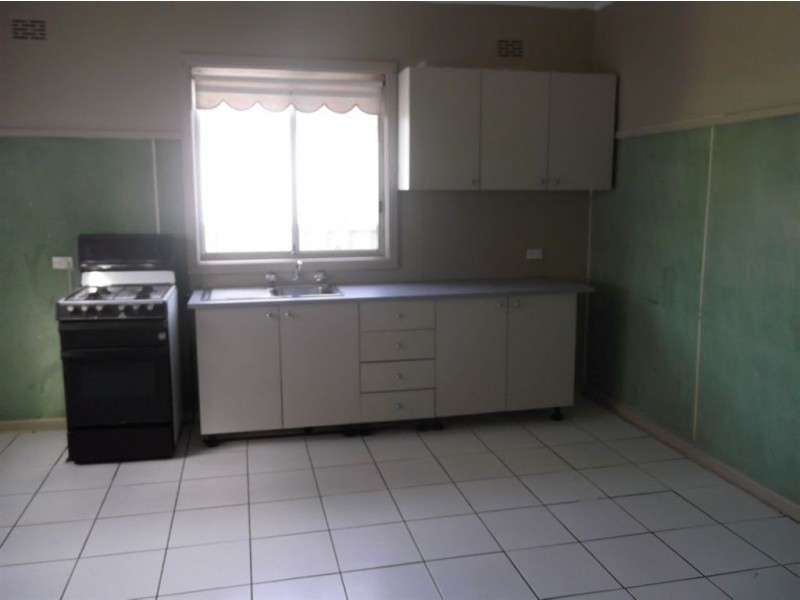 4 William Street, Blacktown NSW 2148