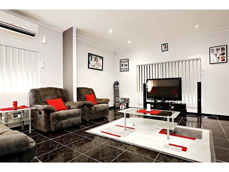 21 Doonside Crescent, Blacktown NSW 2148