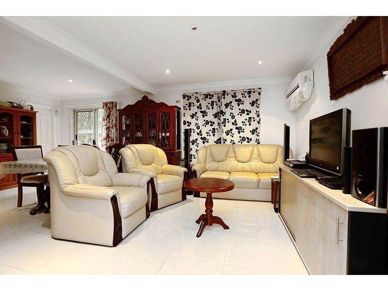 226 Captain Cook Drive, Willmot NSW 2770