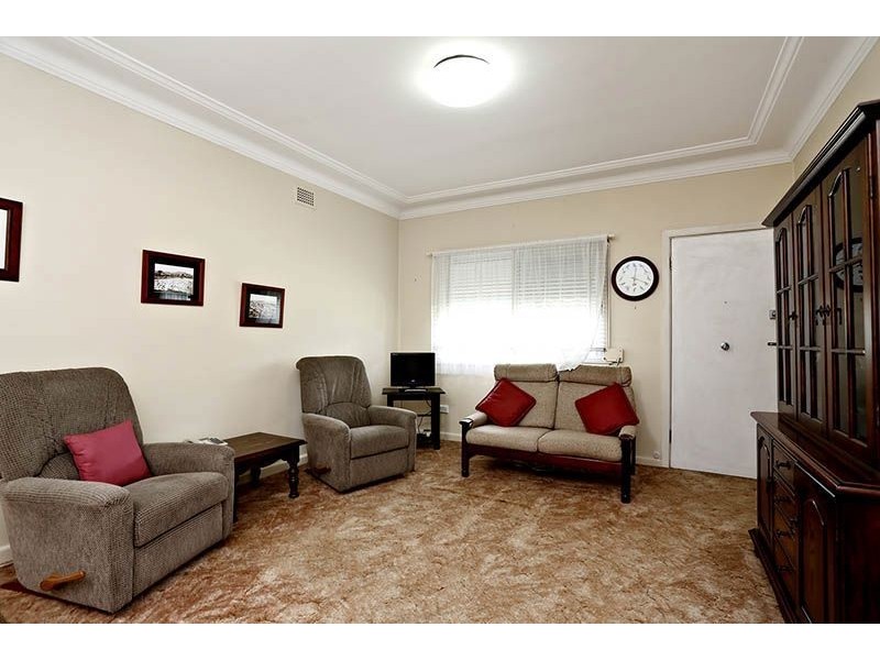 47 Federal Road, Seven Hills NSW 2147