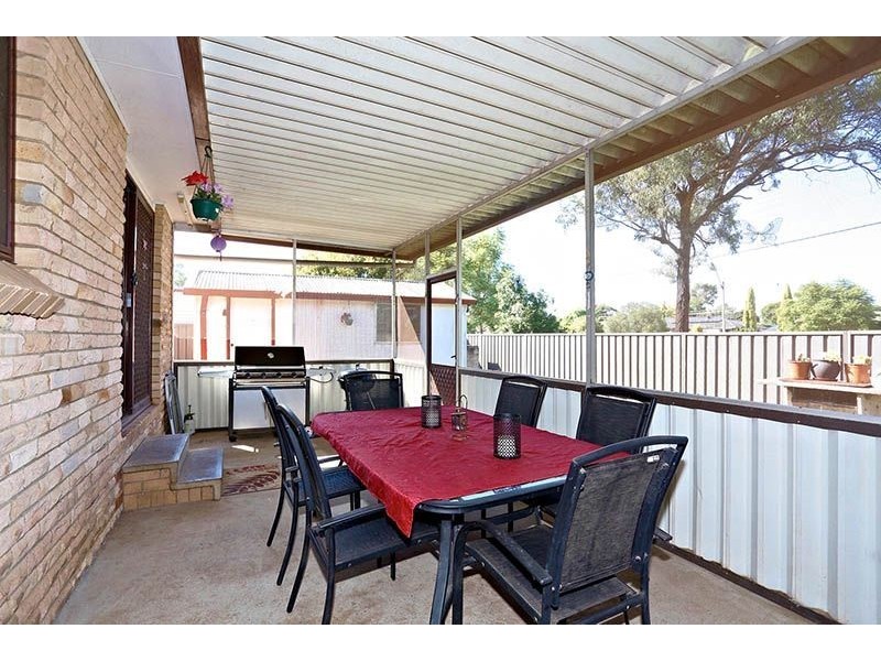 15 William Cox Drive, Richmond NSW 2753