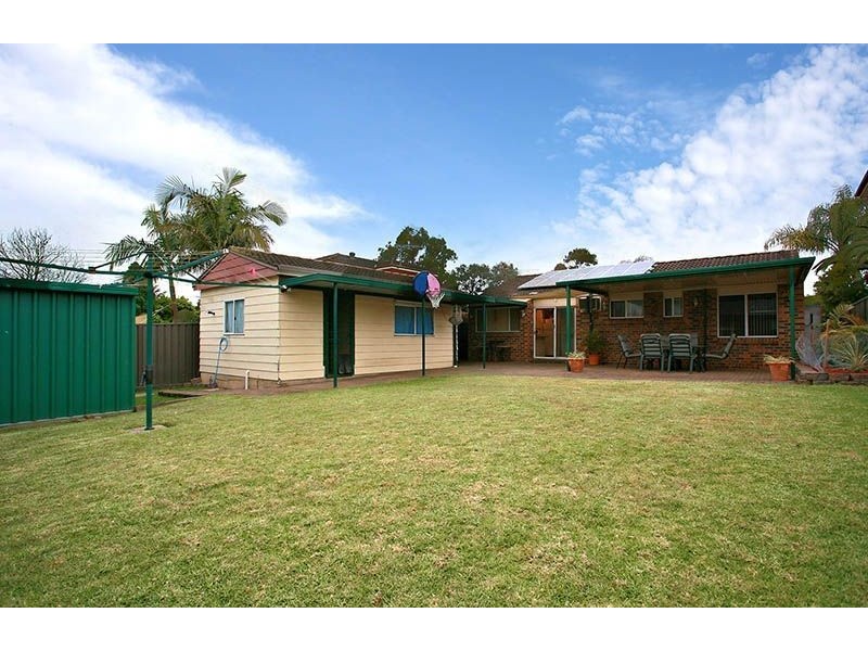 40 Caratel Crescent, Marayong NSW 2148