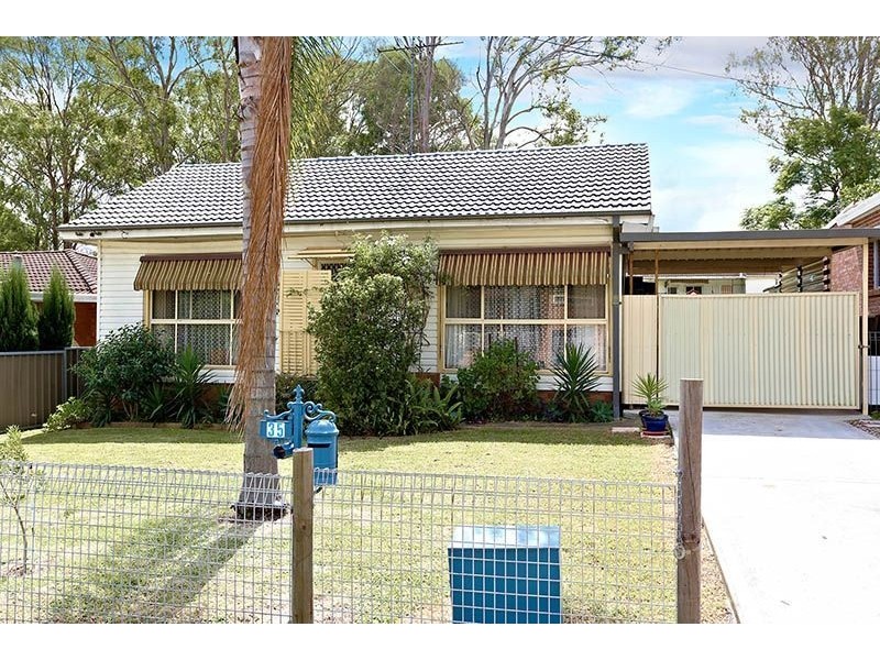 35 Julie Street, Blacktown NSW 2148