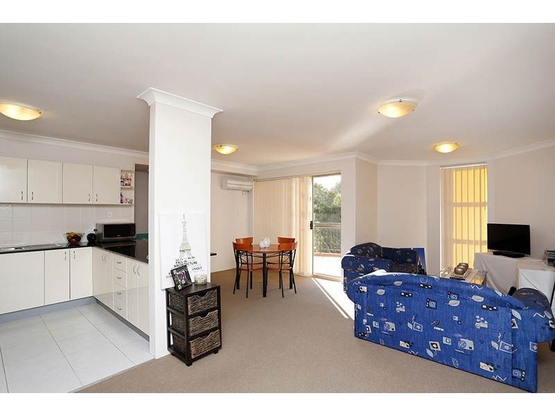 30/30-32 Fifth Avenue, Blacktown NSW 2148