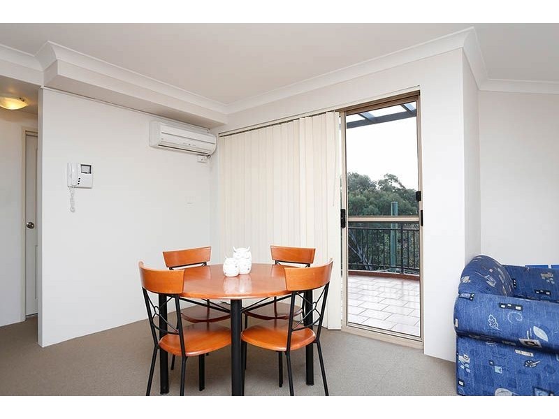 30/30-32 Fifth Avenue, Blacktown NSW 2148