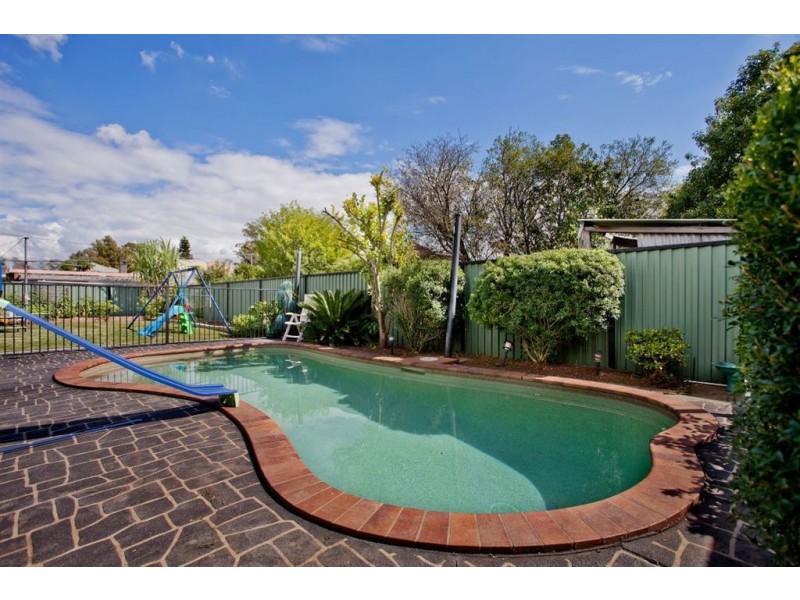 1 Dunsmore Street, Rooty Hill NSW 2766