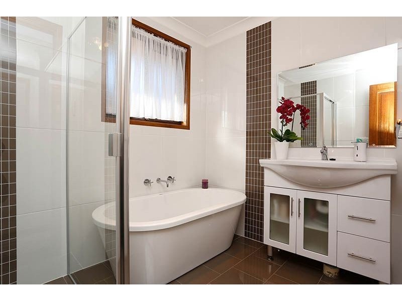 3 Seattle Close, St Clair NSW 2759