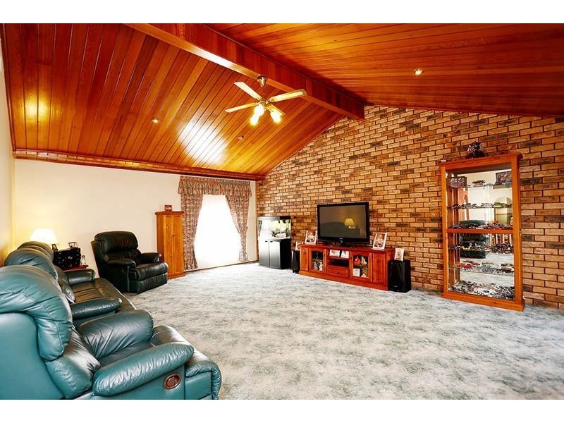 3 Seattle Close, St Clair NSW 2759