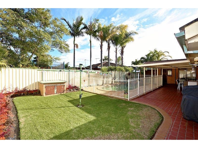 3 Seattle Close, St Clair NSW 2759
