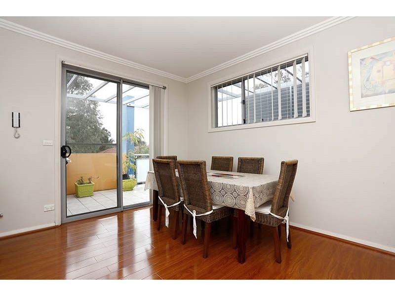 9/273 Dunmore Street, Pendle Hill NSW 2145