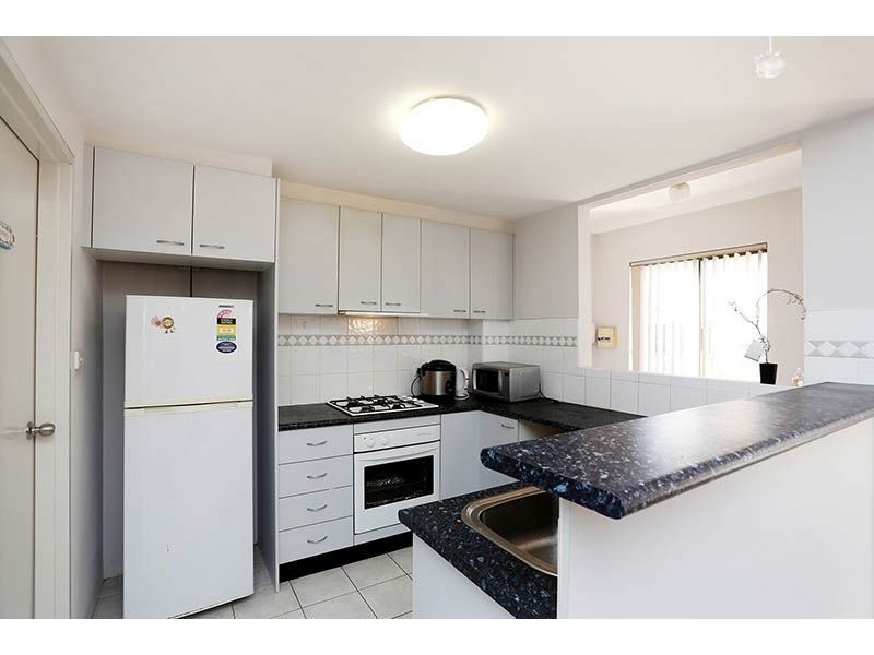 6/32 Fourth Avenue, Blacktown NSW 2148