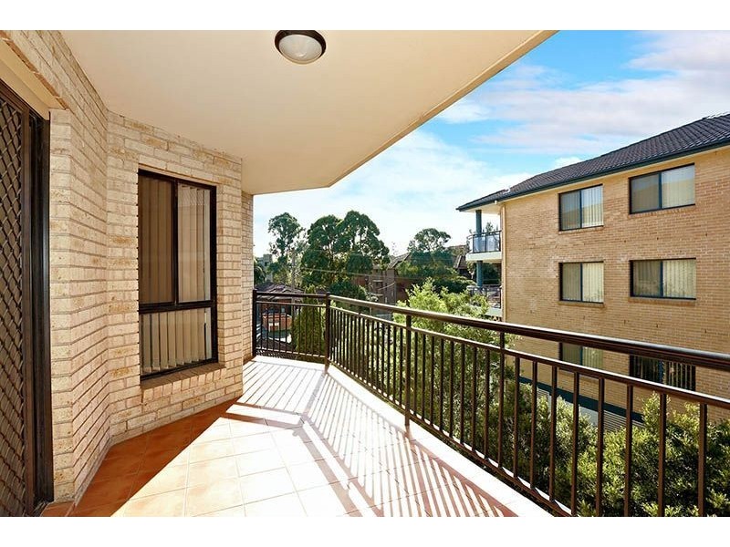 6/32 Fourth Avenue, Blacktown NSW 2148