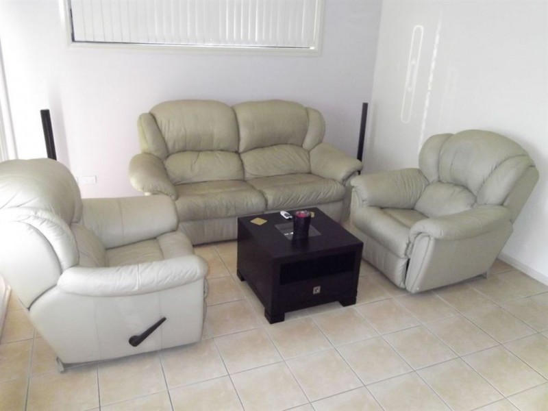 2/31 Blenheim Avenue, Rooty Hill NSW 2766