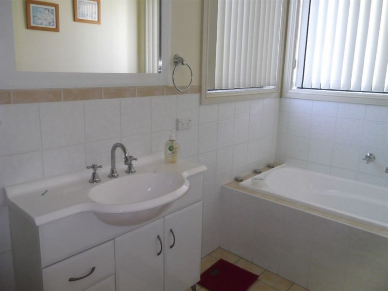 2/31 Blenheim Avenue, Rooty Hill NSW 2766