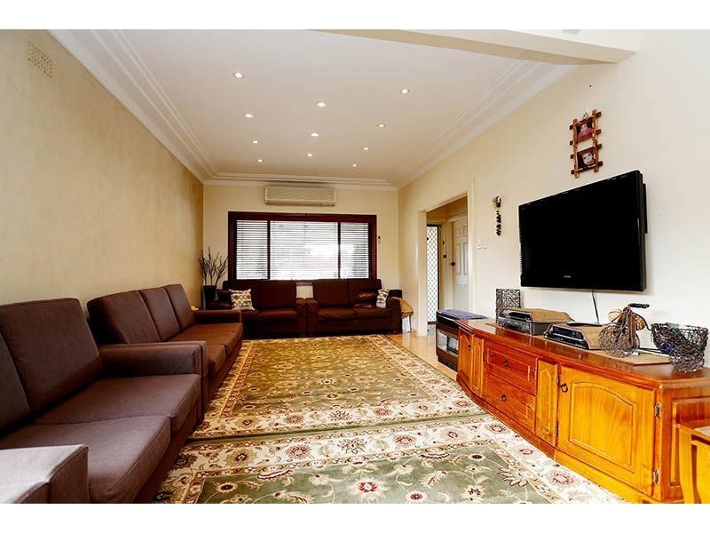 30 Mort Street, Blacktown NSW 2148