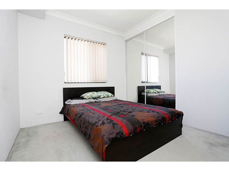 6/32 Fourth Avenue, Blacktown NSW 2148