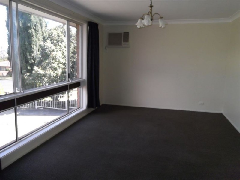 98 Hoyle Drive, Dean Park NSW 2761