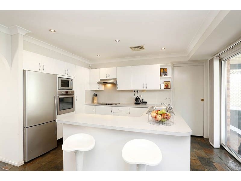 4 Upwey Street, Prospect NSW 2148