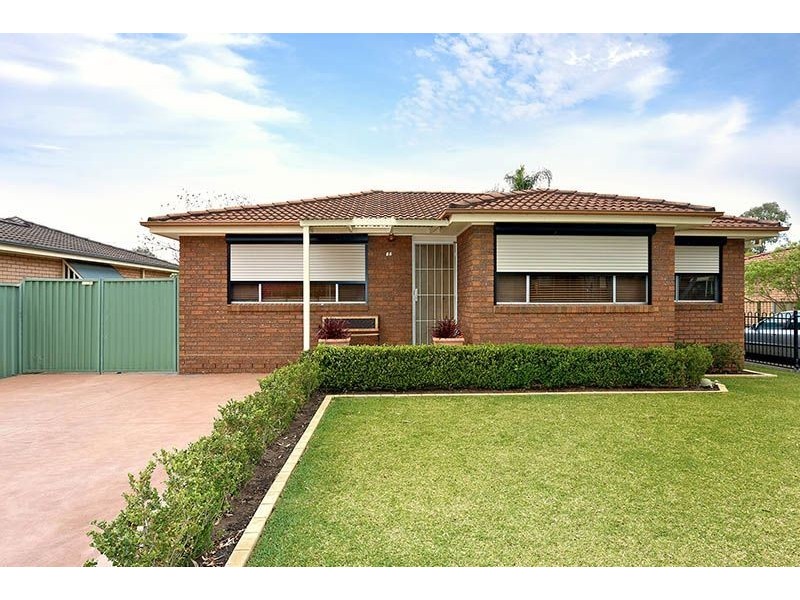 10 Mallory Street, Dean Park NSW 2761