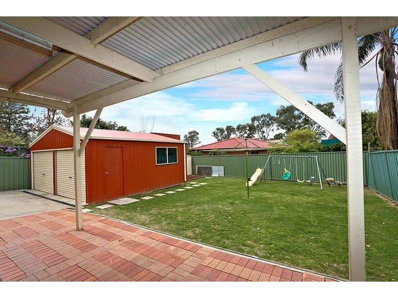 10 Mallory Street, Dean Park NSW 2761