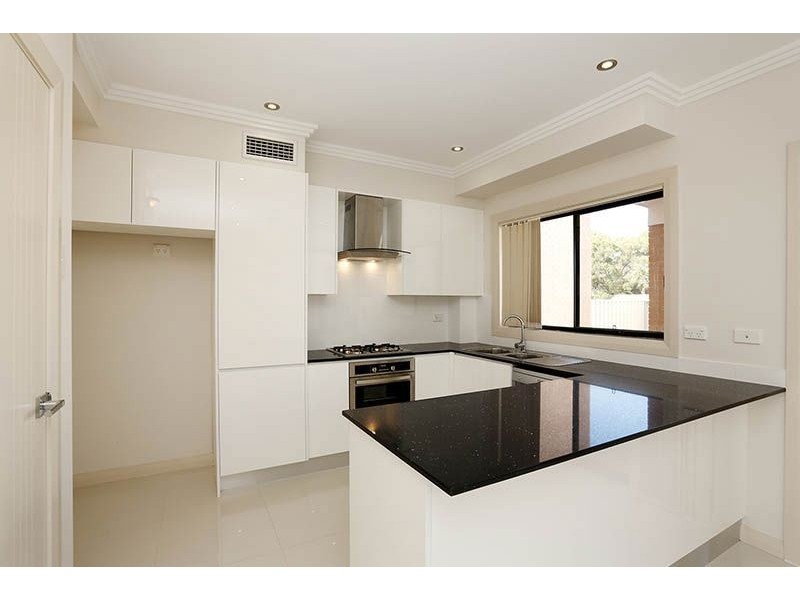 21b Balbeek Avenue, Blacktown NSW 2148