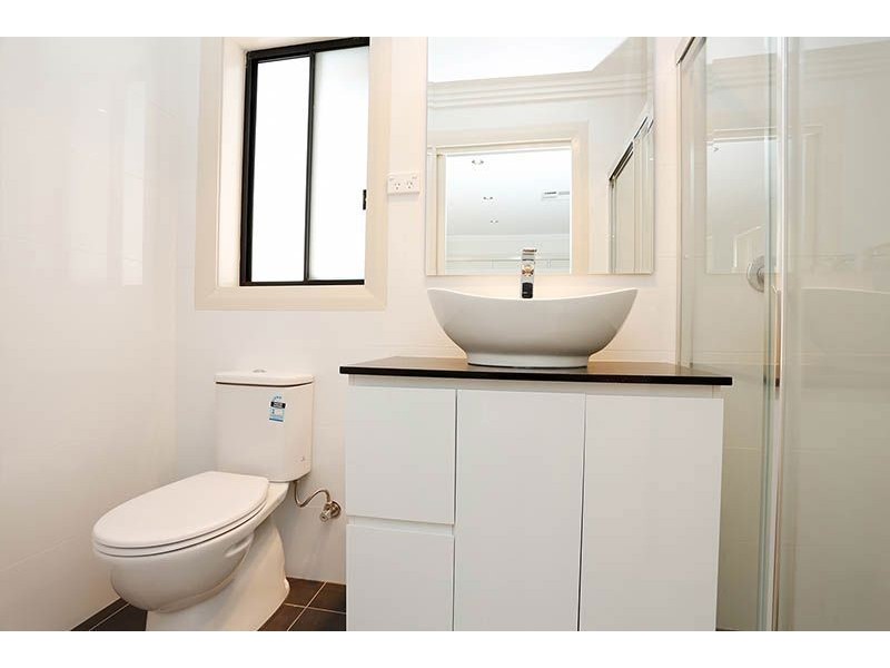 21b Balbeek Avenue, Blacktown NSW 2148