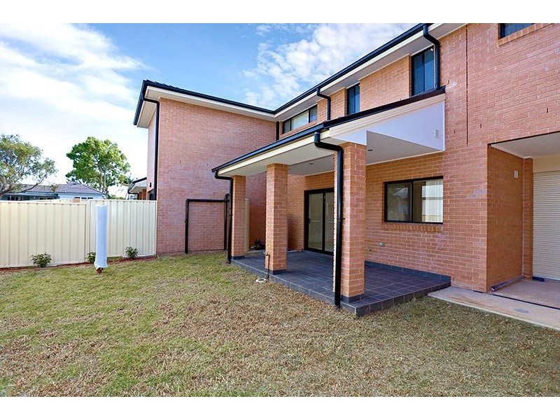 21b Balbeek Avenue, Blacktown NSW 2148