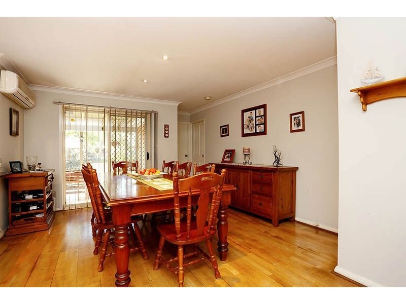 8 Amron Place, Acacia Gardens NSW 2763