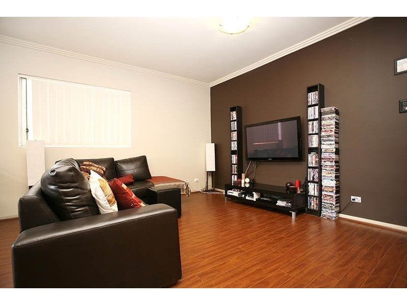 11/197 Woodville Road, Merrylands NSW 2160