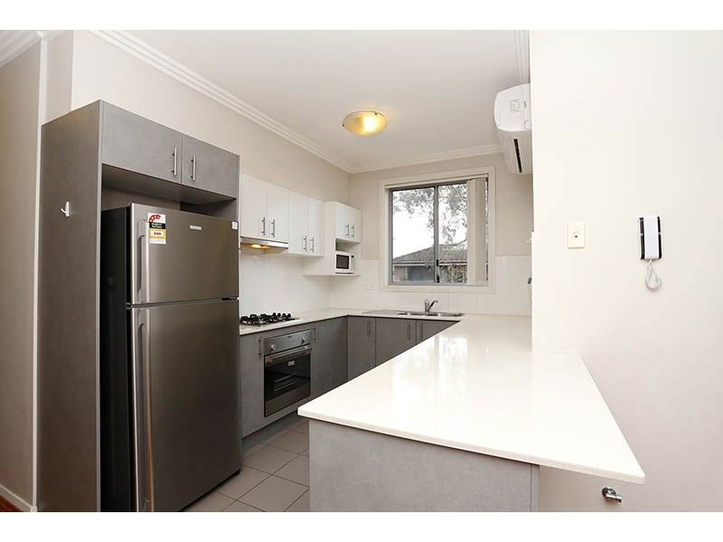 9/273 Dunmore Street, Pendle Hill NSW 2145