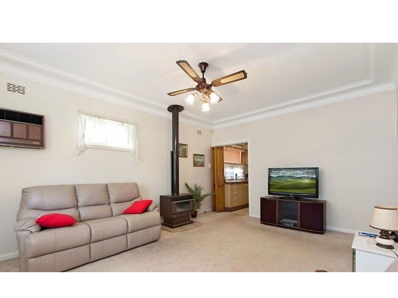 10 Chester Street, Blacktown NSW 2148