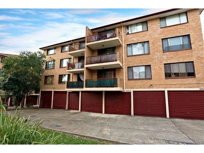 14/26 Mantaka Street, Blacktown NSW 2148