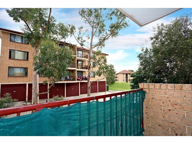 14/26 Mantaka Street, Blacktown NSW 2148