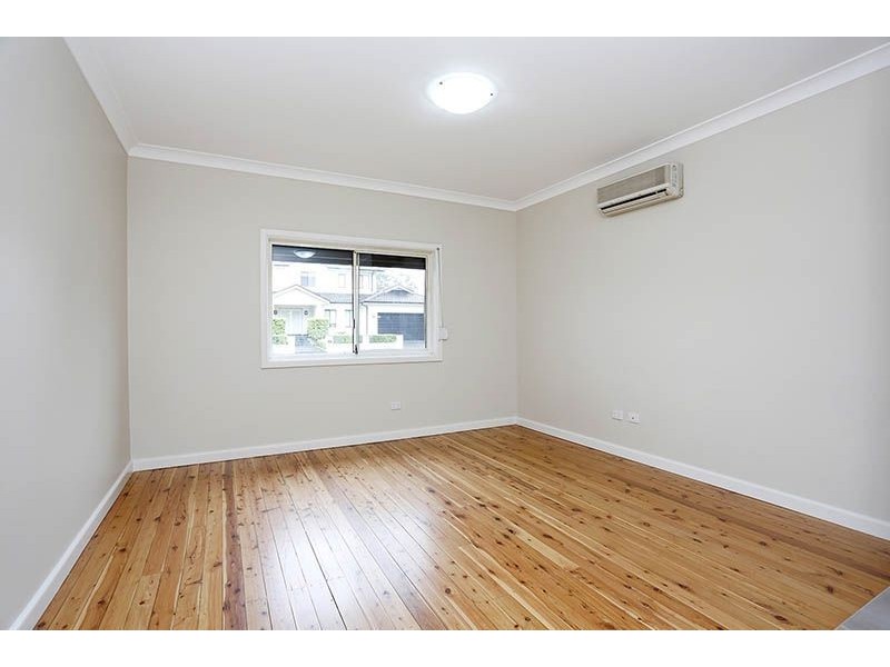 9 Daphne Street, Merrylands NSW 2160