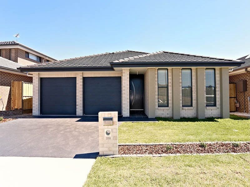 128 Greenview Parade, The Ponds NSW 2769