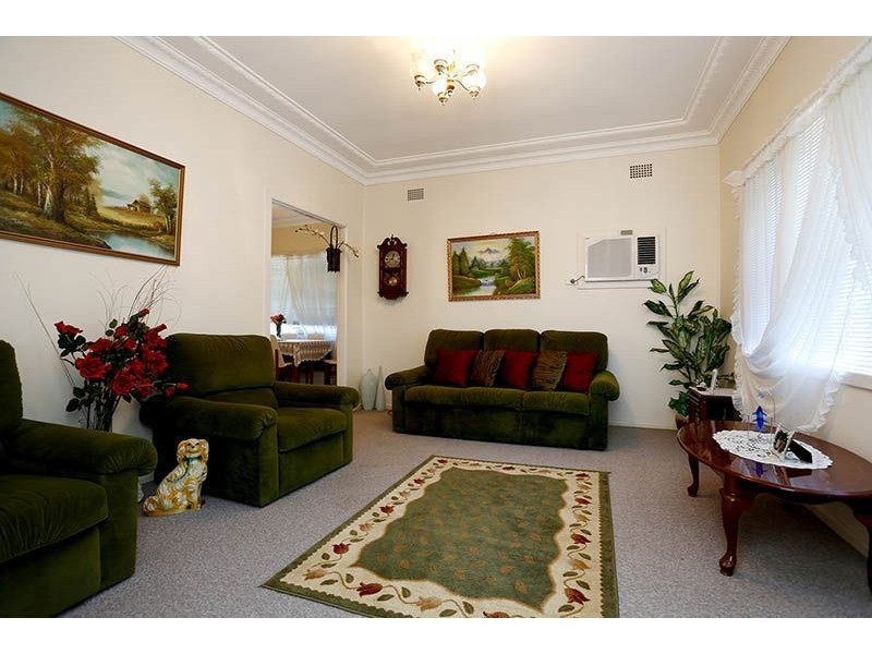 33 Norfolk Street, Blacktown NSW 2148