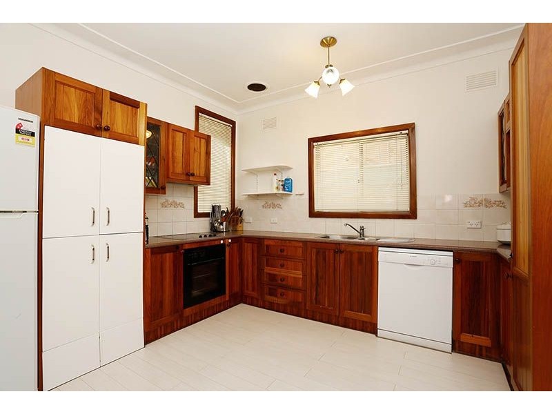 18 Taronga Street, Blacktown NSW 2148