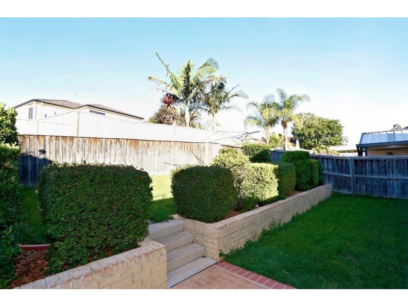 15 Yancannia Terrace, Glenwood NSW 2768