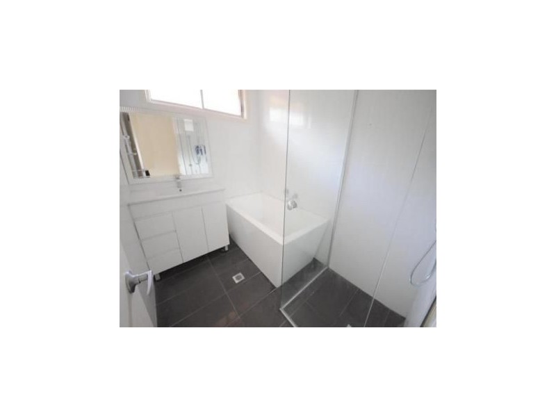 5 Viola Place, Greystanes NSW 2145