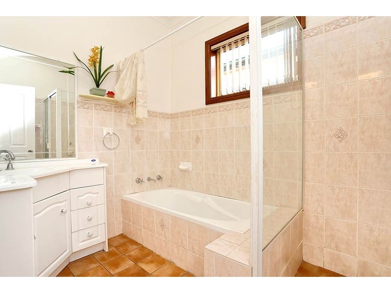 3a Essex Street, Blacktown NSW 2148