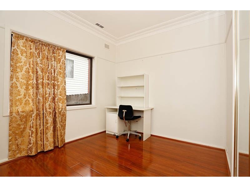 33 Lloyd Street, Blacktown NSW 2148