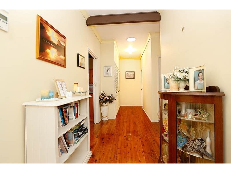 19 Tara Road, Blacktown NSW 2148