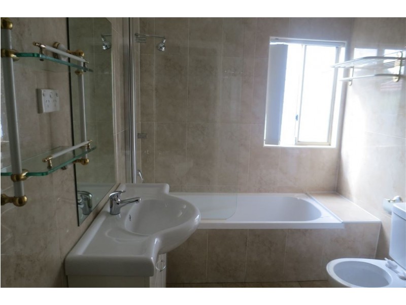 40 Lloyd Street, Blacktown NSW 2148