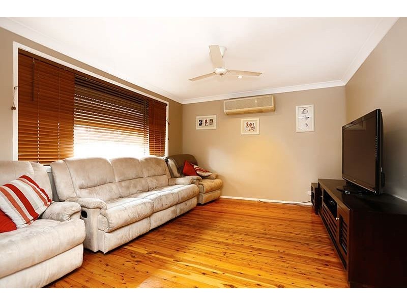 10 Mallory Street, Dean Park NSW 2761