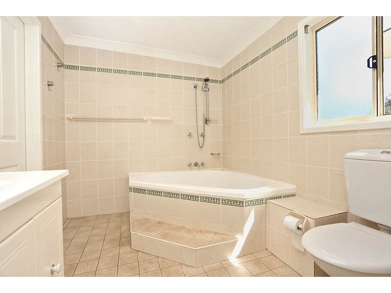 27 Ronald Street, Blacktown NSW 2148