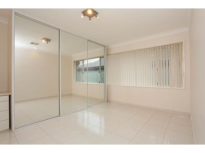 27 Gardenia Parade, Greystanes NSW 2145